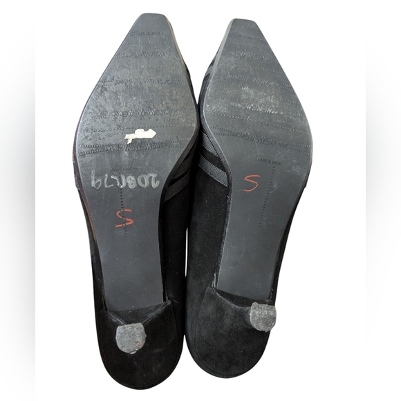 Vintage Stuart Weitzman Black Suede Kitten Heel Pumps Women’s Size 10M - Picture 5 of 9
